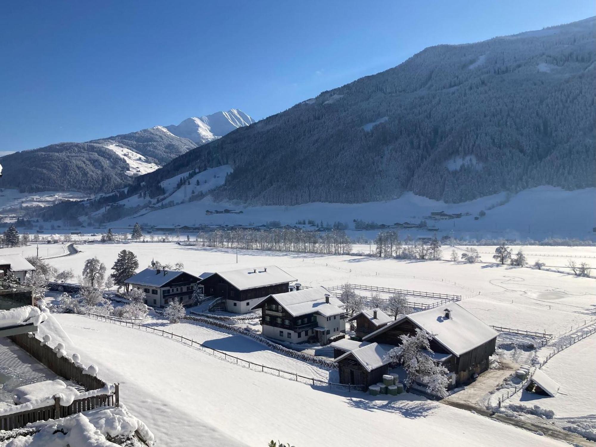 Holiday Apartment In Pinzgau With A Large Terrace Миттерзилль Экстерьер фото